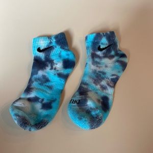 Blue & Navy Tie Dye Nike Ankle Socks